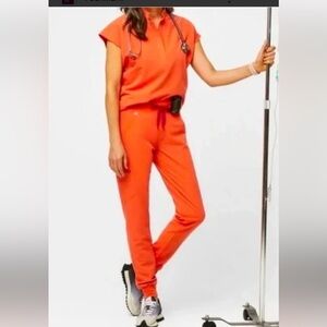 Figs Women's Bright Orange Set